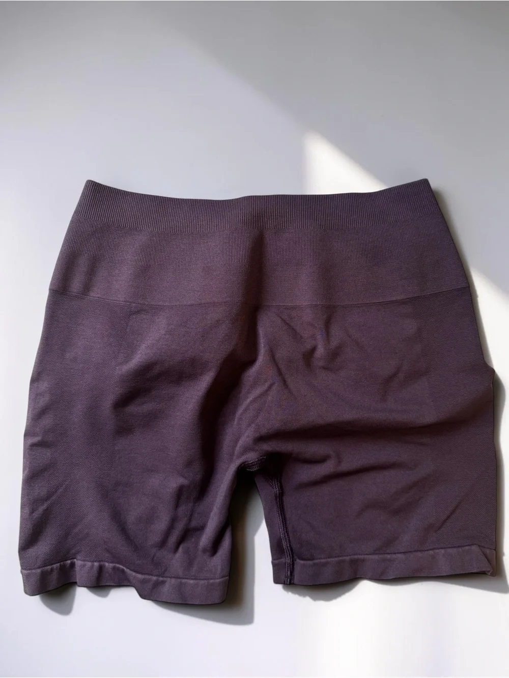 Alphalete Amplify Seamless Scrunch Biker Shorts Purple Dove Size L
